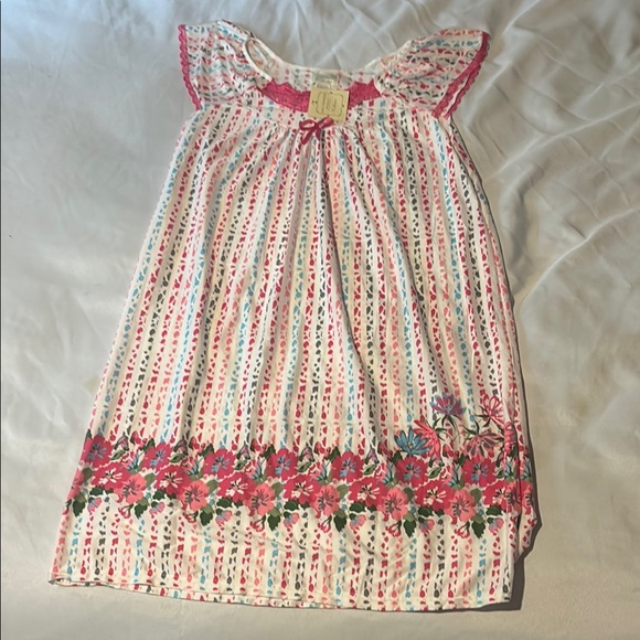 Floral Pink and White Nightgown - Picture 1 of 3